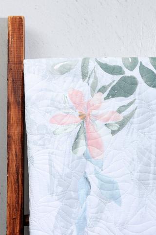 Premium Cotton Apolliana Floral Quilt