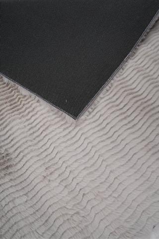 Faux Fur Ava Wave Rug, 120x180cm