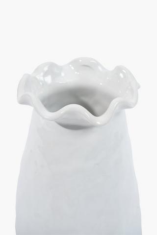 Scallop Ceramic Vase, 14x27cm