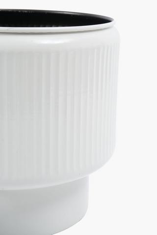 Ribbed Ceramic Planter, 31x30cm