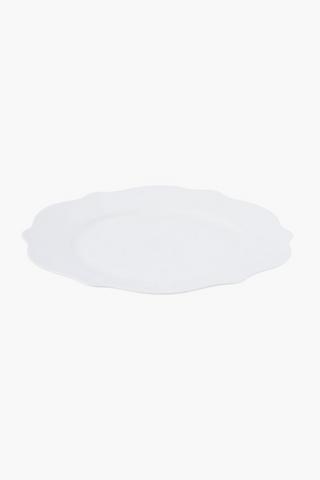 Scallop Edge Porcelain Dinner Plate
