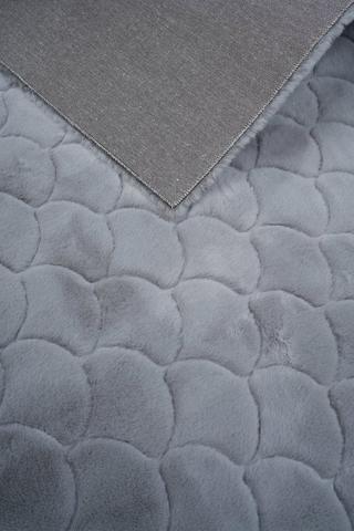 Faux Fur Embossed Scalloped Rug, 120x180cm