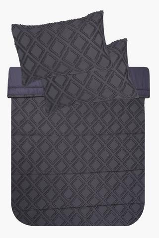 Soft Touch Clipped Geometric Comforter Set