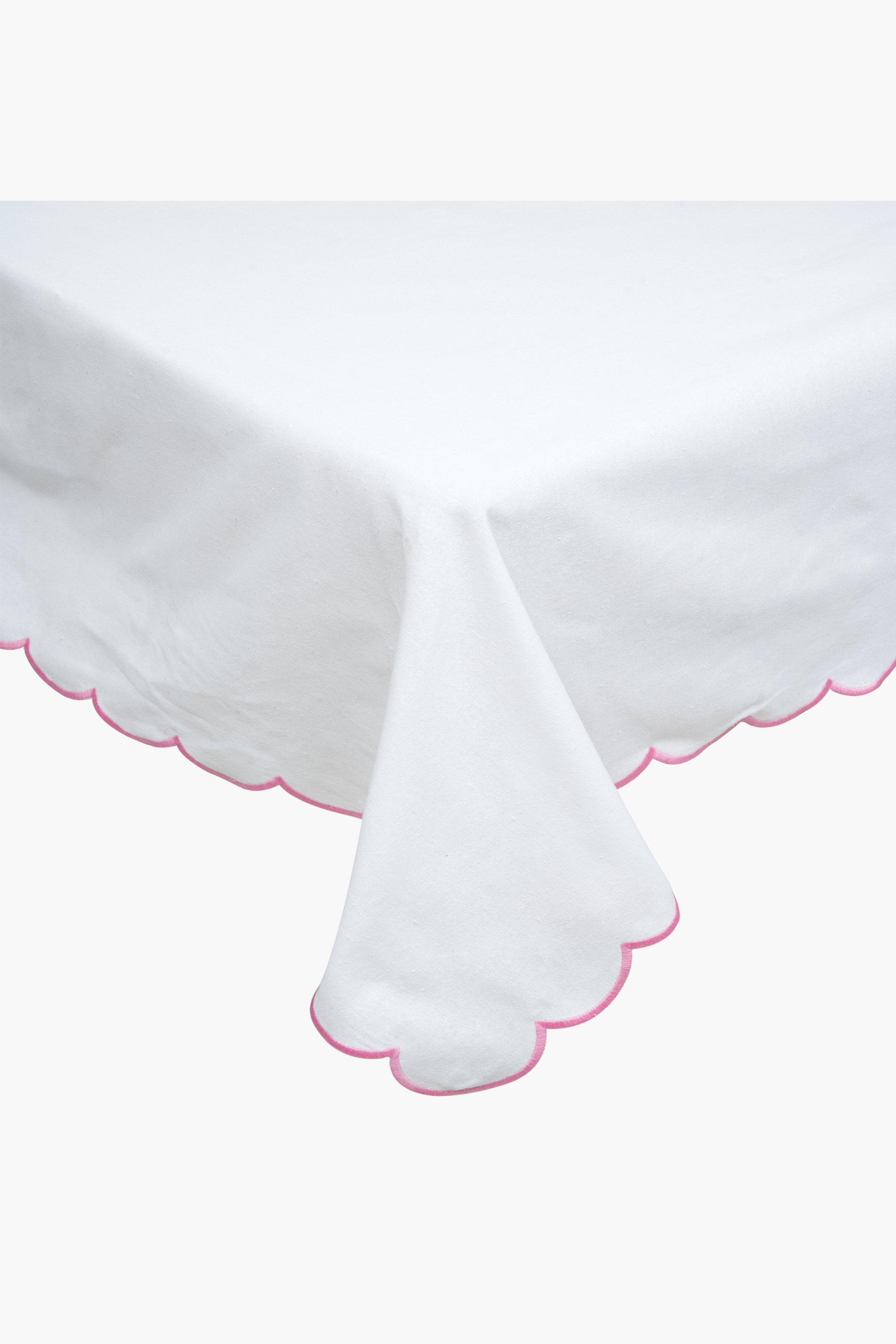 Scallop Edge Tablecloth, 135x230cm