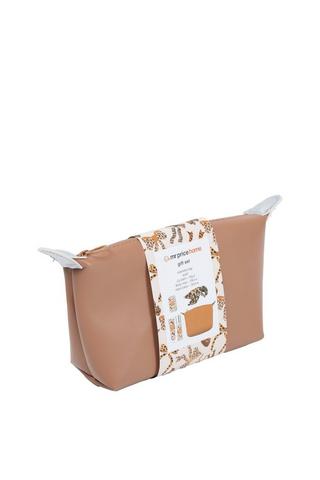 4 Piece Cosmetic Gift Set