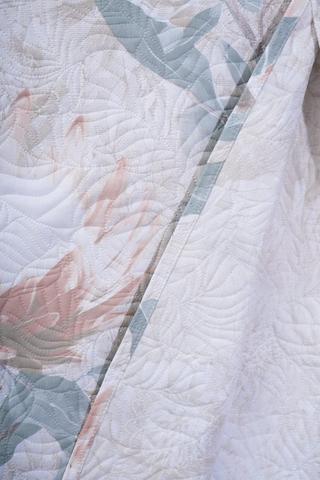 Premium Cotton Gallinule Protea Single Quilt