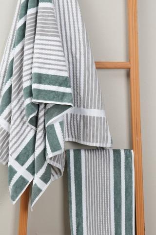Cotton Jacquard Astrid Stripe Bath Sheet