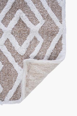 2 Piece Mingle Tufted Diamond Bath Mat Set