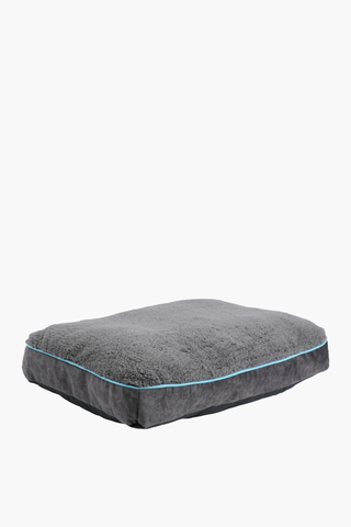 Piped Sherpa Pet Bed, 76x51x10cm