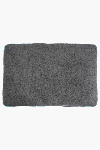 Piped Sherpa Pet Bed, 89x59x10cm