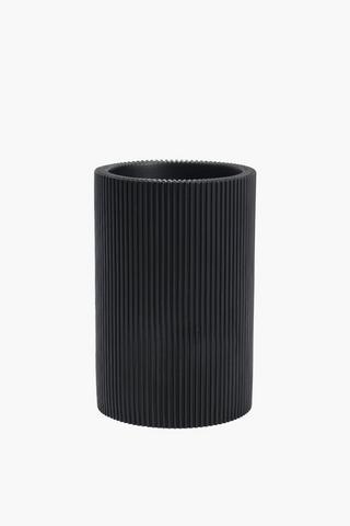 Polyresin Ribbed Bath Tumbler