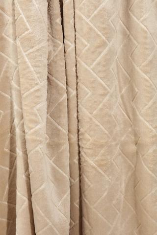 Embossed Flannel Geometric Blanket, 125x150cm