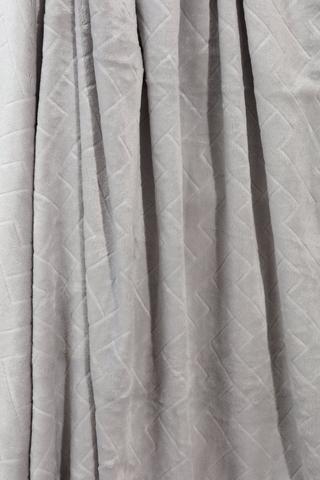Embossed Flannel Geometric Blanket, 125x150cm