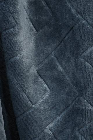 Embossed Flannel Geometric Blanket, 125x150cm
