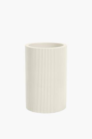 Polyresin Ribbed Bath Tumbler