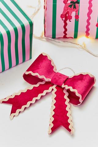 Christmas Hanging Wavy Bow, 14.5cm