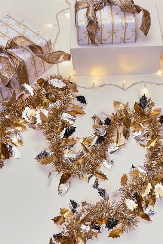 Christmas Holly Leaf Tinsel, 2m