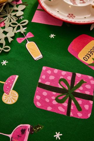 Christmas Prosecco 8 To 10 Seater Tablecloth