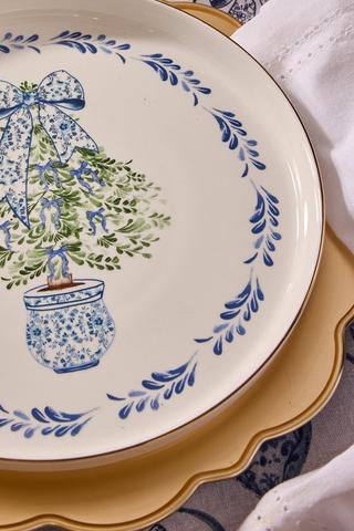 Christmas Scallop Underplate