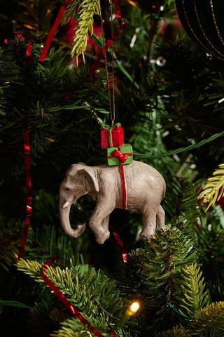 Christmas Hanging Elephant Pressie, 8x7cm