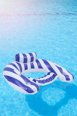 Inflatable Stripe Pool Chair