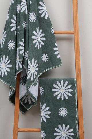 Cotton Jacquard Daisy Bloom Hand Towel
