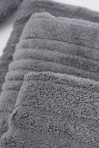 Premium Jacquard Ribbed Zero Twist Guest Towel