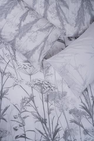 Premium Cotton Alice Sprigs Botanical Reversible Duvet Cover Set