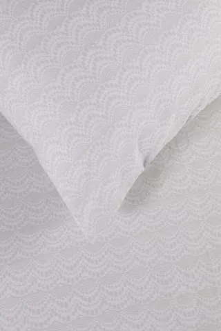 132 Thread Count Lace Fitted Sheet