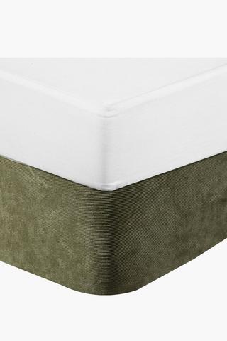 Textured Chenille Bedwrap