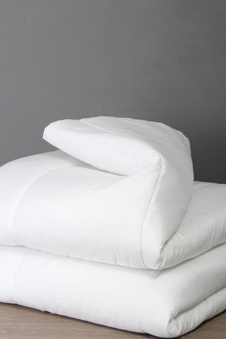 Continental pillows store mr price home