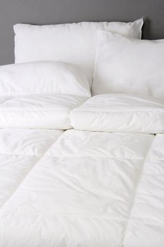 Feather Like Cotton All Season Duvet Inner