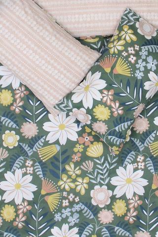 Polycotton Reversible Floral Patchwork Duvet Cover Set