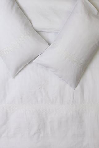 132 Thread Count Embroidered Criss Cross Cotton Duvet Cover Set