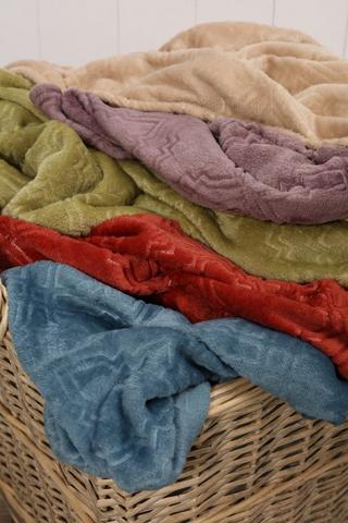 Embossed Blanket, 125x150cm