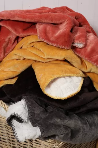 Quilt Sherpa Blanket, 150x200cm