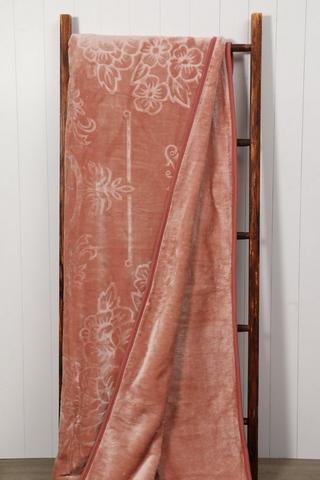 Mink Embossed Blanket 200x230cm