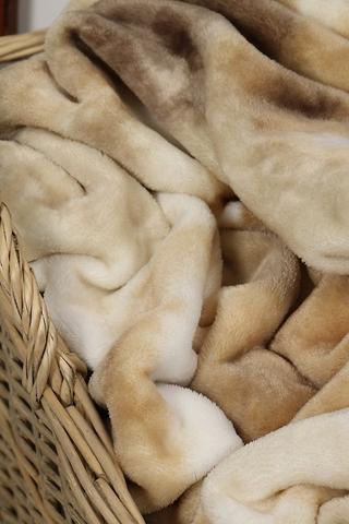 Super Plush Abstract Blanket 200x220cm