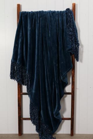 Super Plush Tassel Blanket 150x180cm