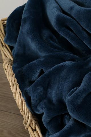 Super Plush Tassel Blanket 150x180cm