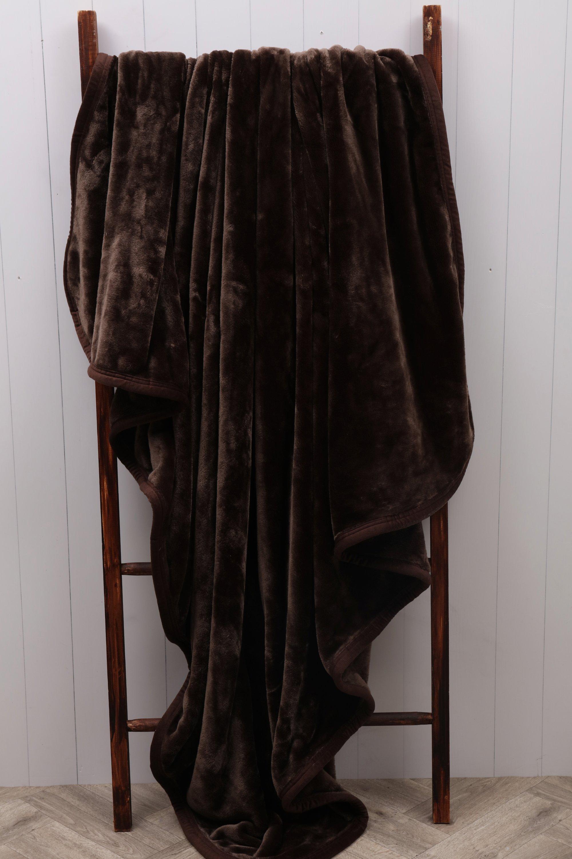 Super Soft Plush Blanket 200x220cm