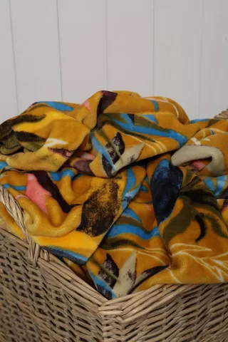 Super Plush Strelitzia Blanket, 200x220cm
