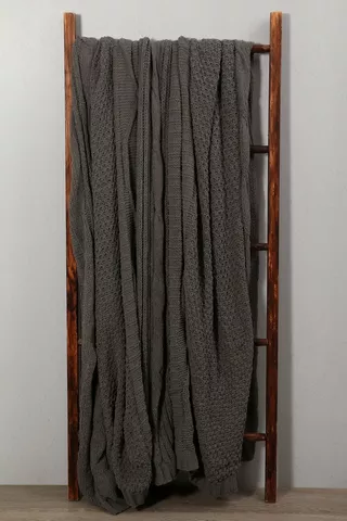 Cable Knitted Throw 250x270cm