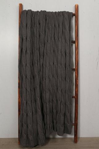 Superwide Chunky Cable Knit Throw 250x270cm