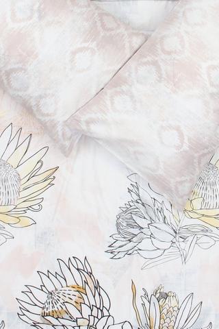 Microfibre Printed Watercolour Protea Comforter Set