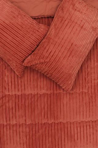 Plush Ribbed Comforter Set