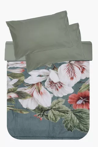 Photographic Chamonix Comforter Set