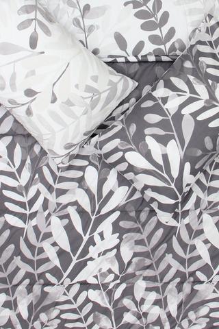 Microfibre Botanical Leaf Comforter Set