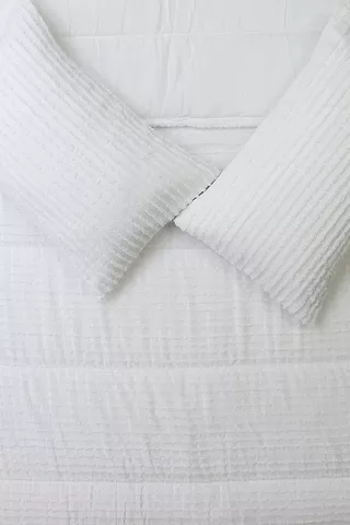 Soft Touch Clipped Stripe Jacquard Comforter Set