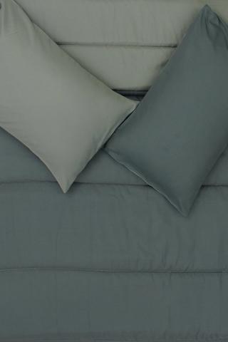 Microfibre Woven Plain Comforter Set